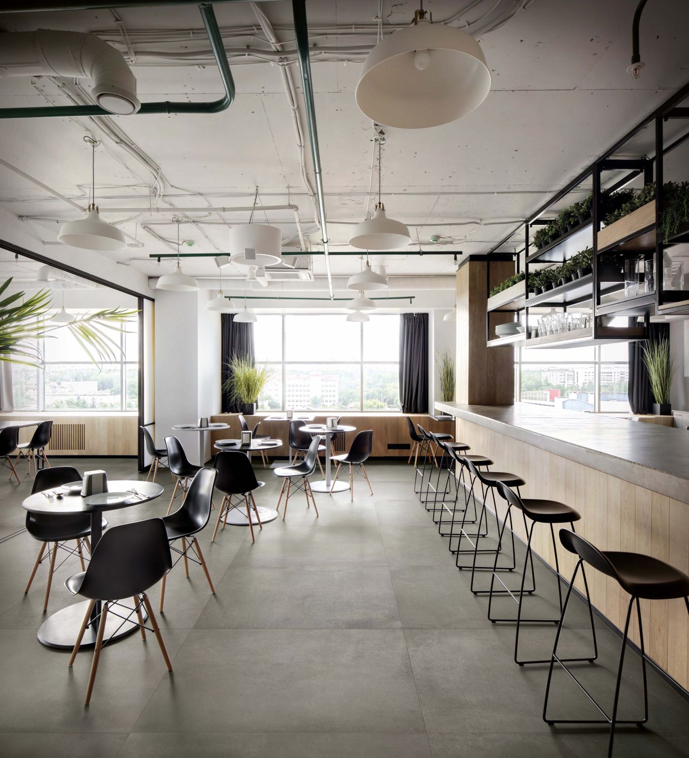 Cercom Gravity Titan in een interieur