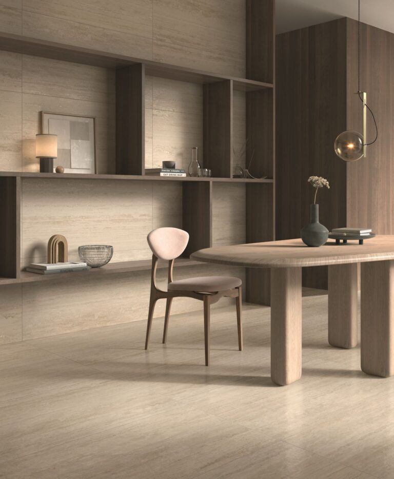 Cercom In.Contro In Cream in een interieur
